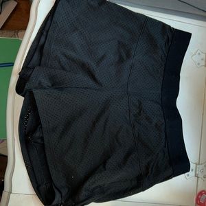 Workout shorts, black size large/ x large